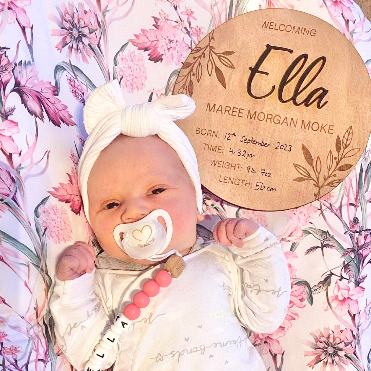 Birth announcement with acrylic name