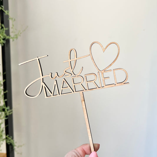 Just Married topper
