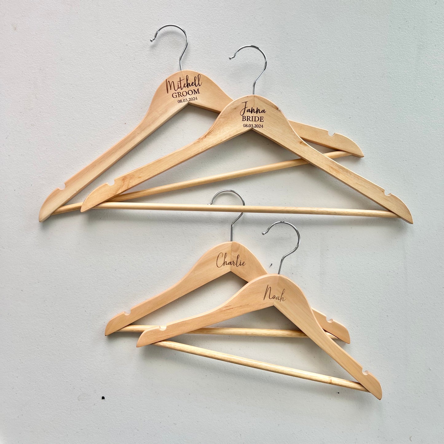 The Michelle hanger - Hello Sunday Ltd