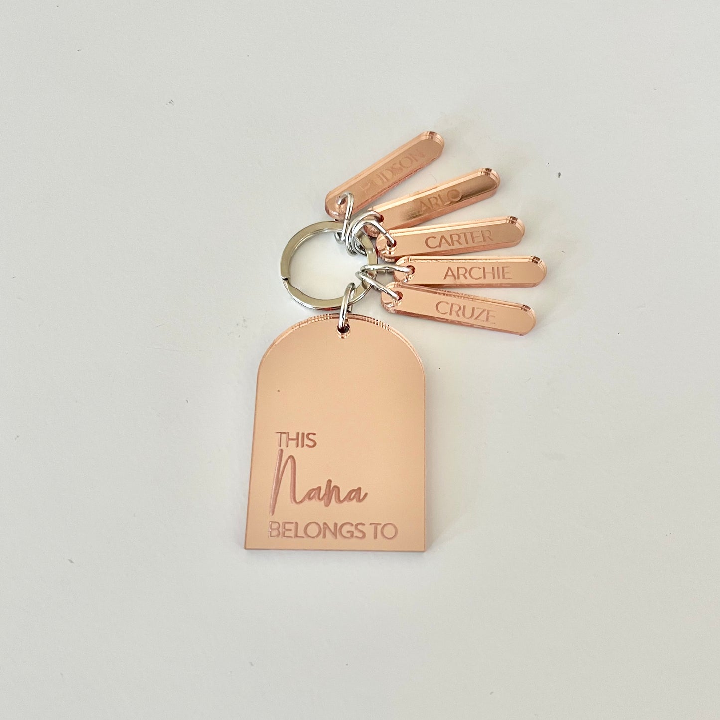 Arch this mum belongs to keyring
