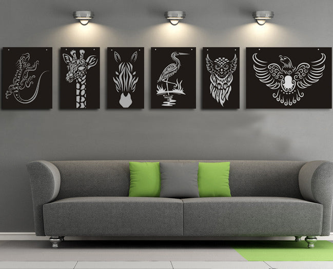 Giraffe cut out wall decor - Younique Collective