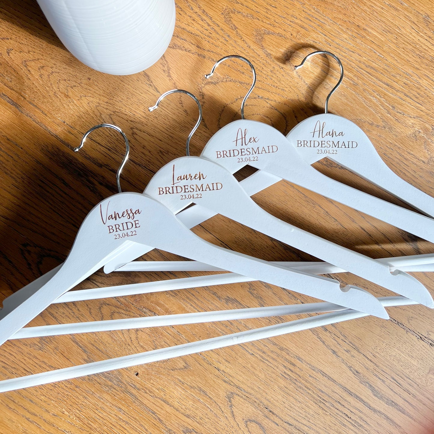 The Michelle hanger - Hello Sunday Ltd