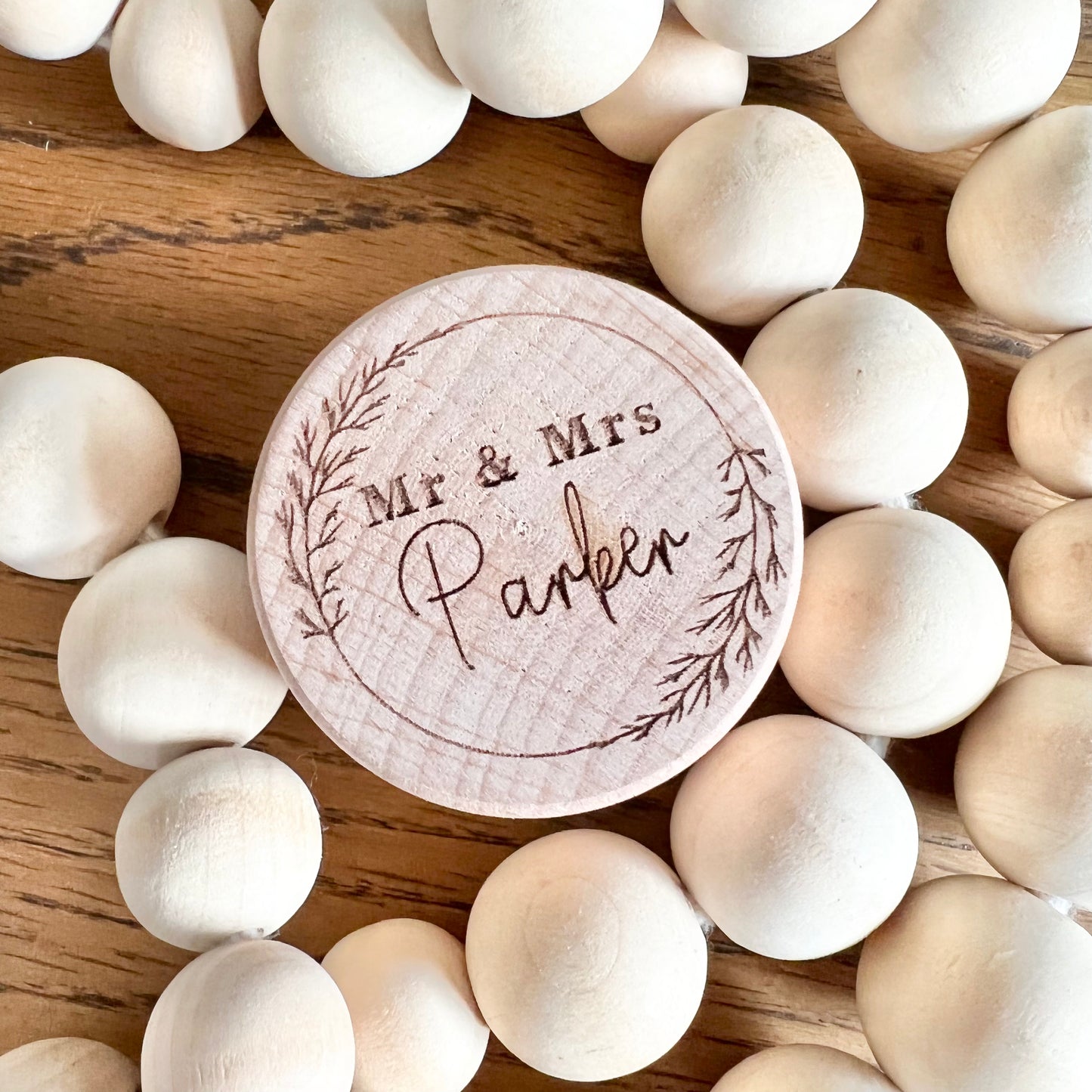 Couple ring box - Surname wreath