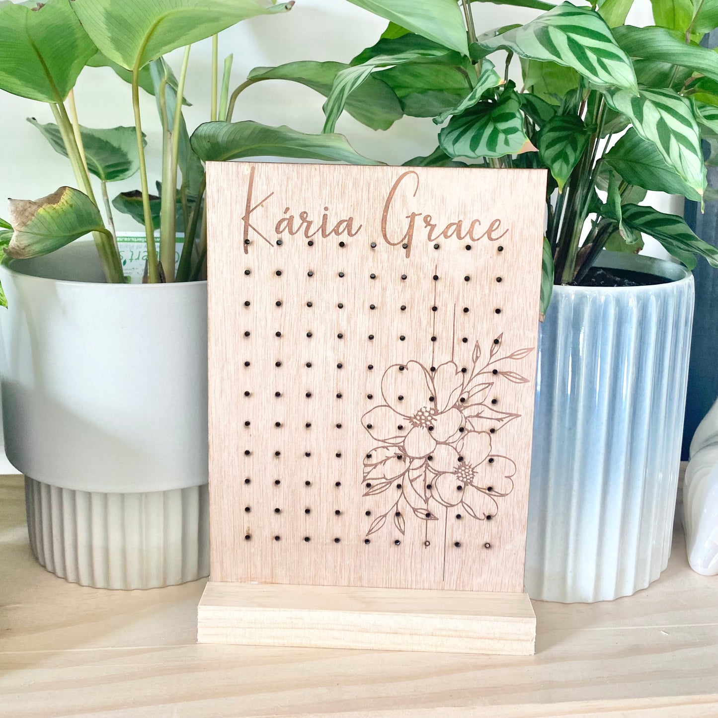 The Jane earring holder