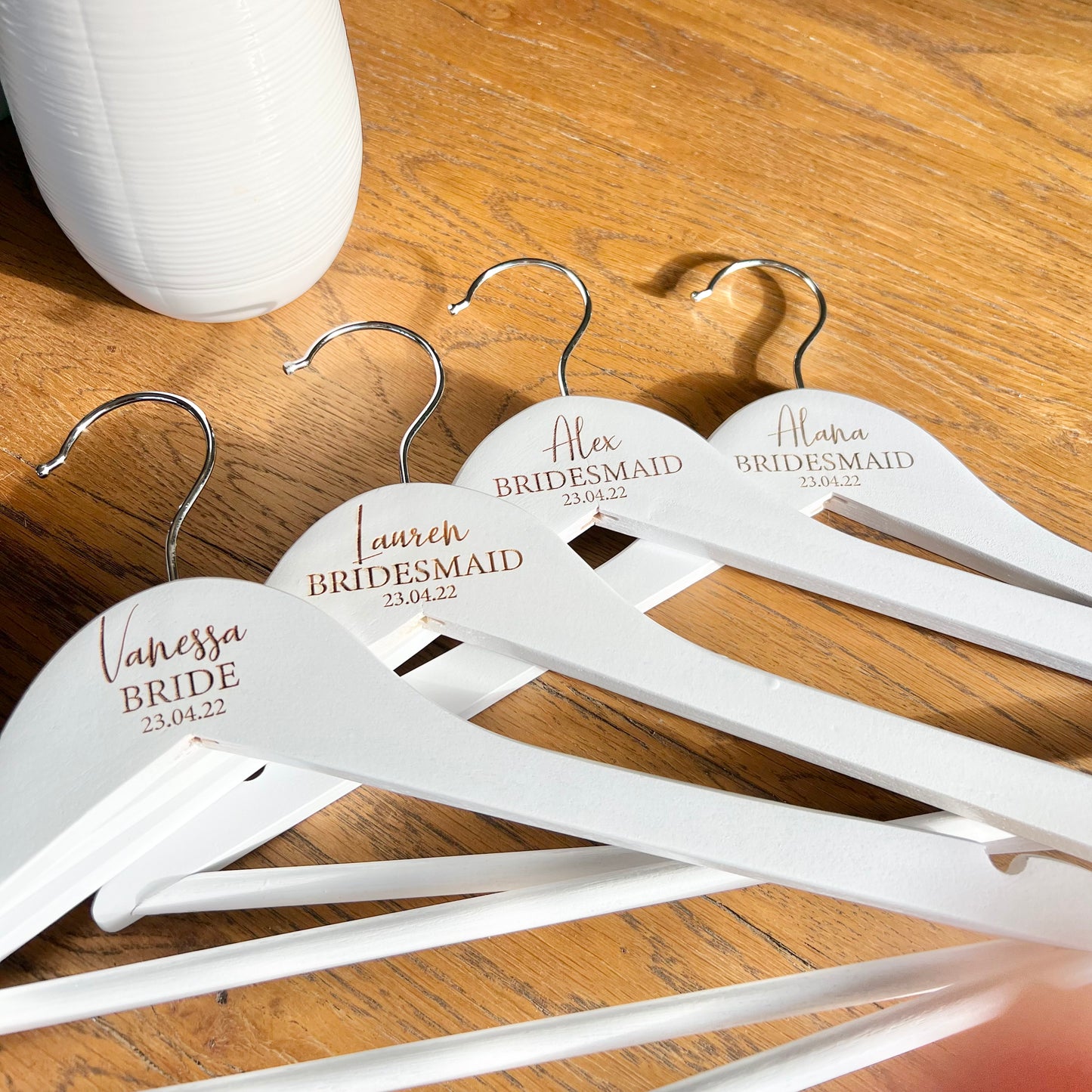 The Michelle hanger - Hello Sunday Ltd