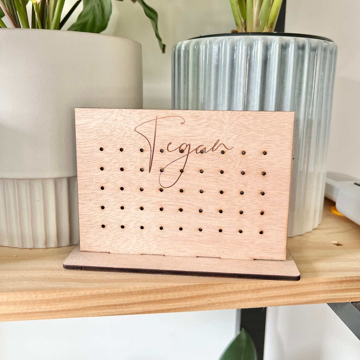 The Rachel mini earring holder