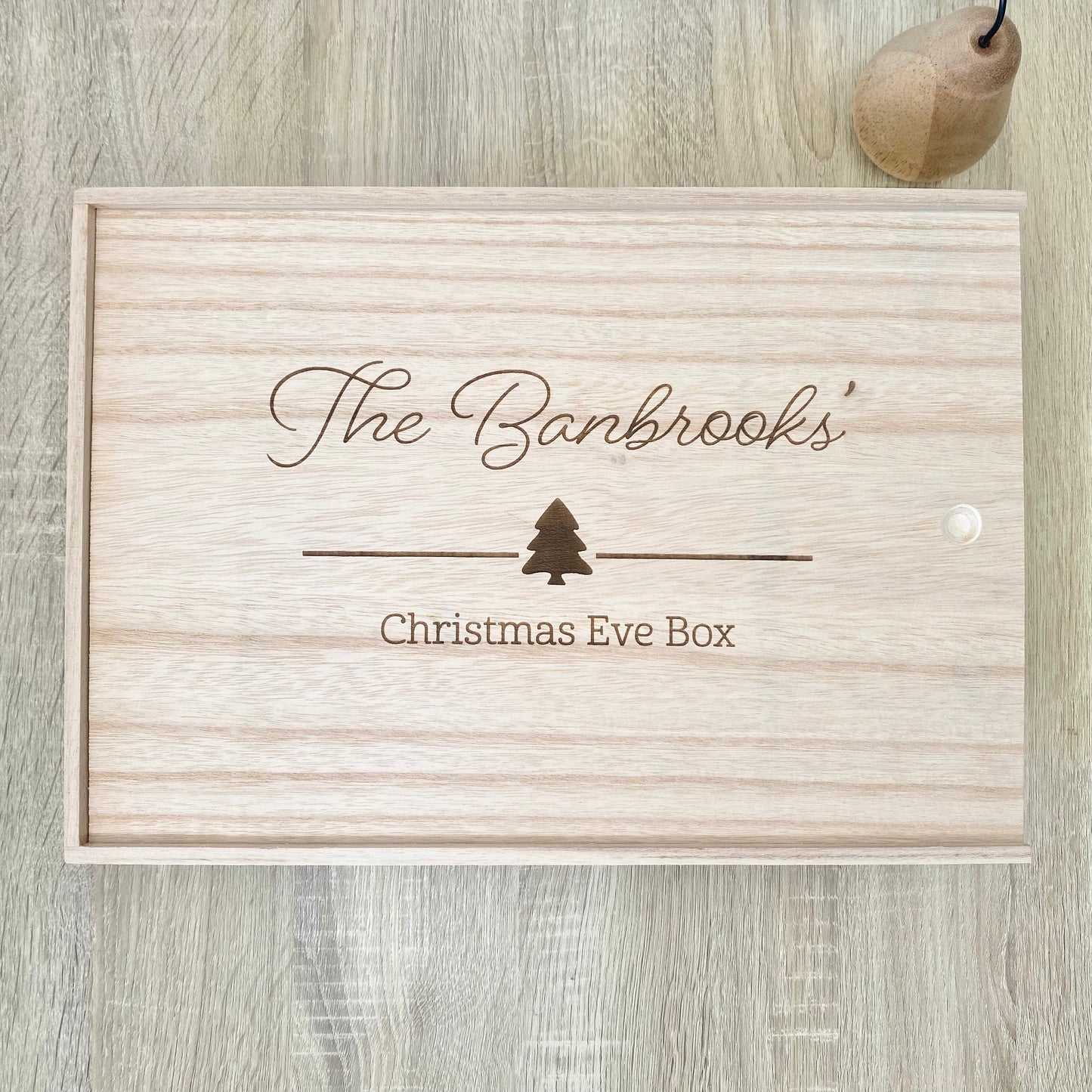 Dainty Christmas Eve Box