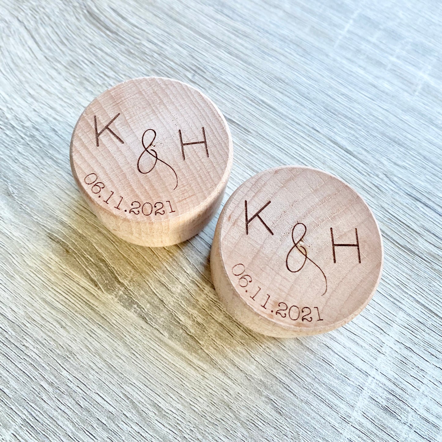 Couples ring box - Names