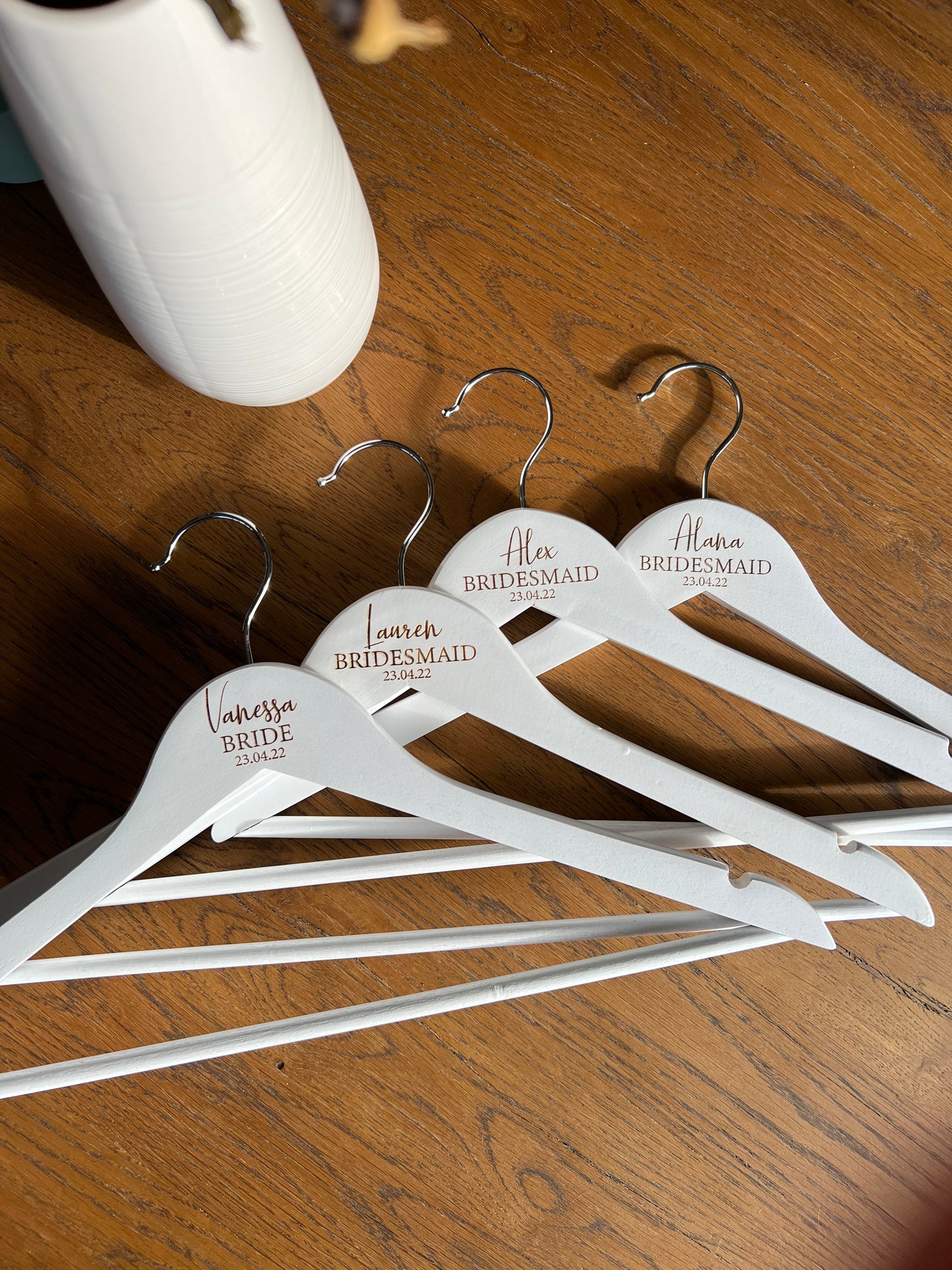The Michelle hanger - Hello Sunday Ltd