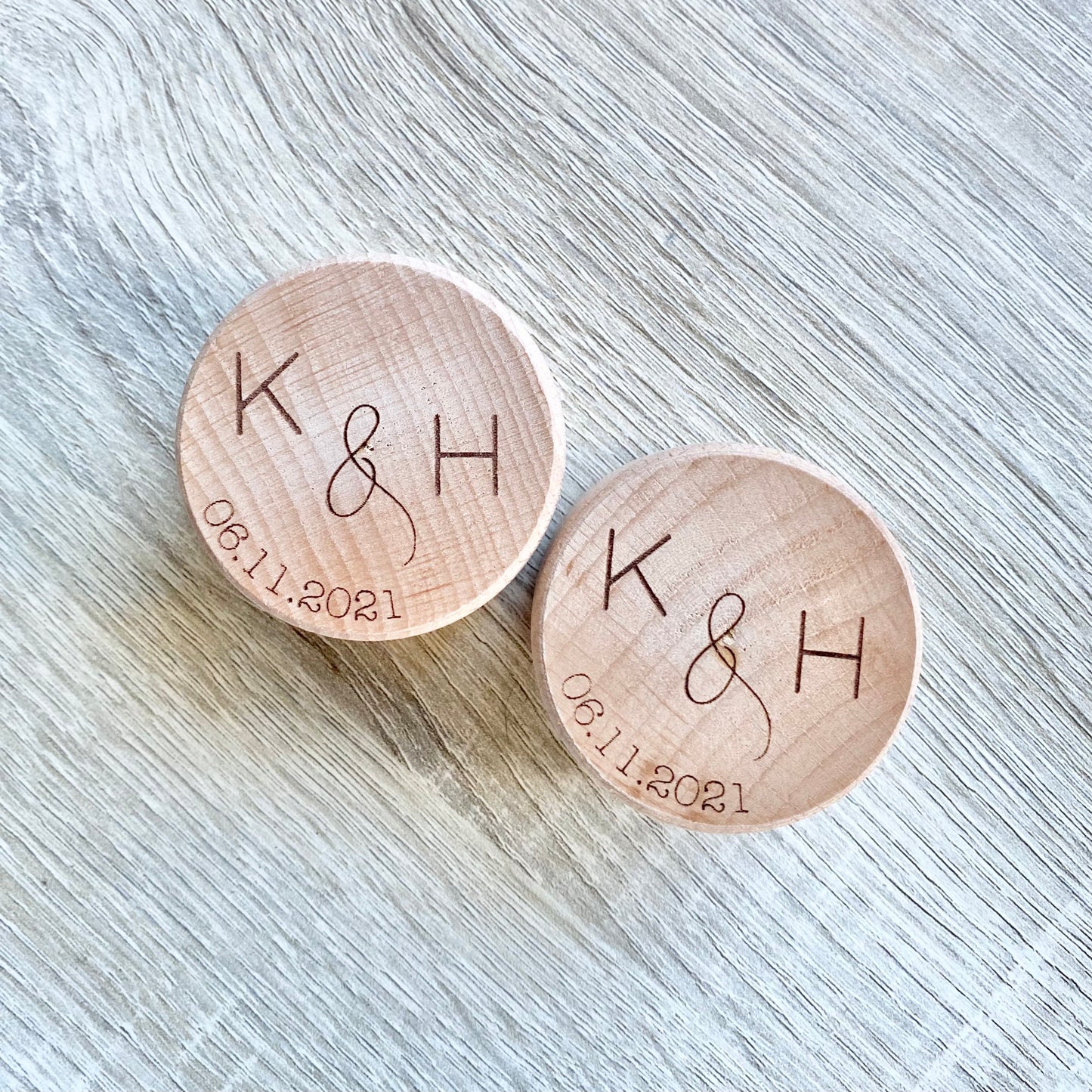 Couples ring box - Names