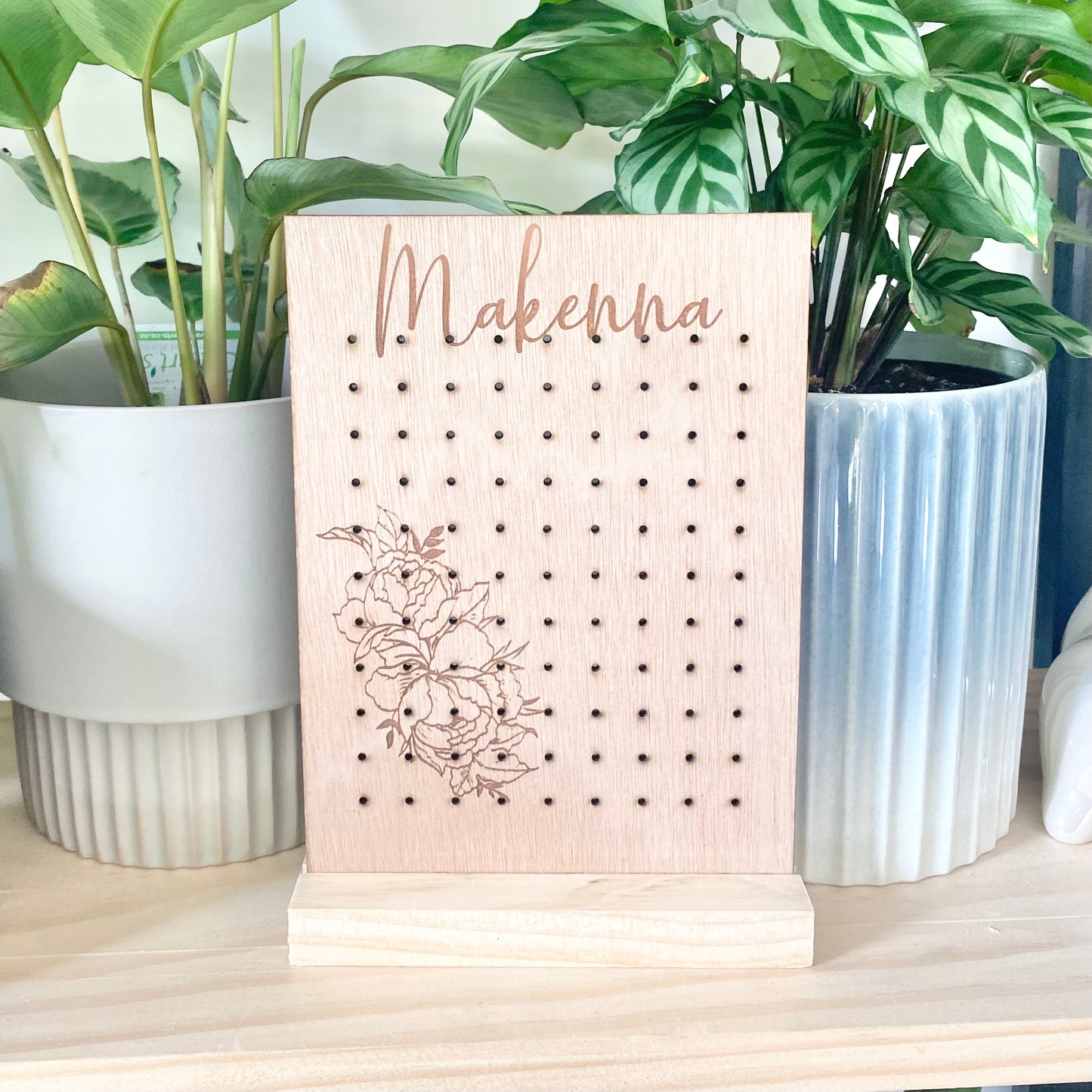 The Jane earring holder