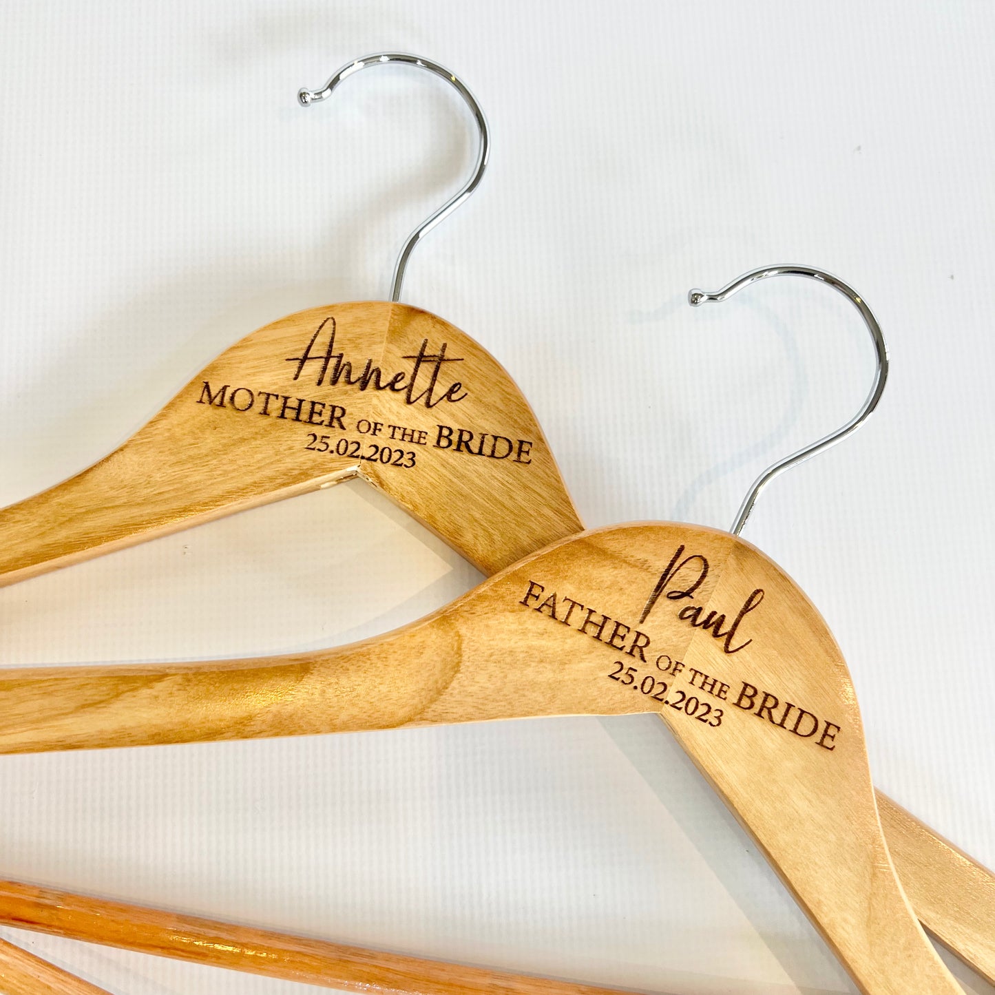 The Michelle hanger - Hello Sunday Ltd