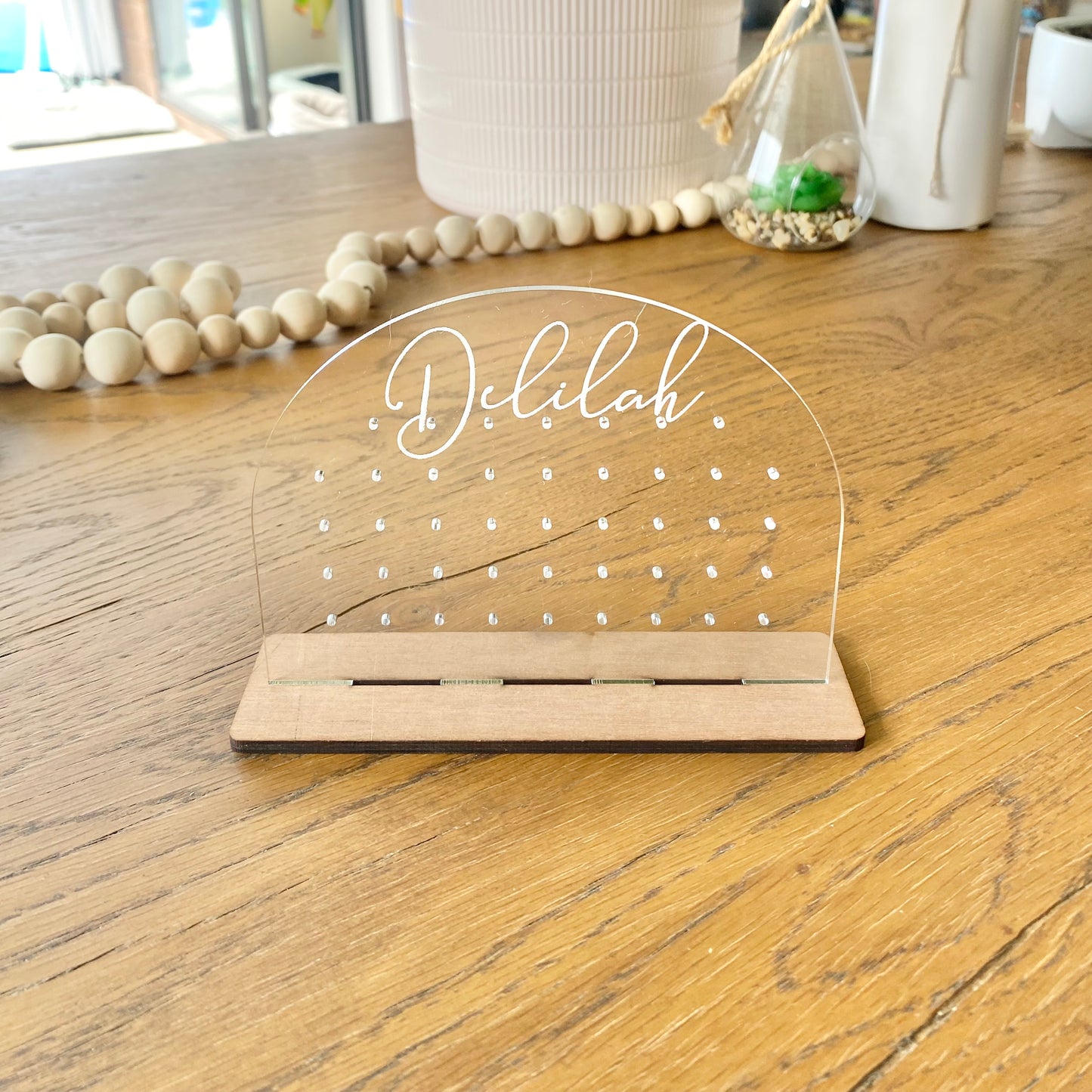 The Toni mini earring holder