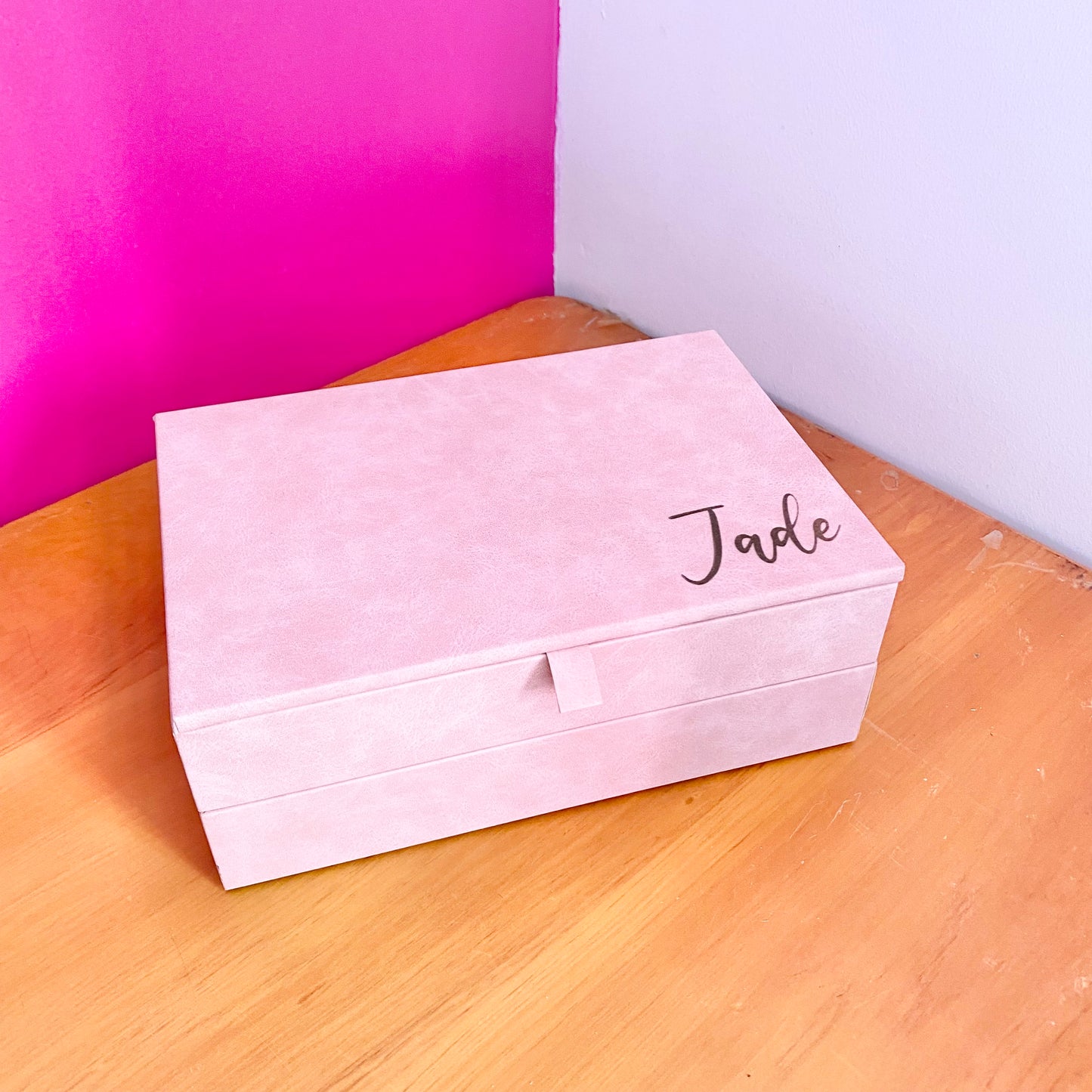 Jewellery box with engraved name