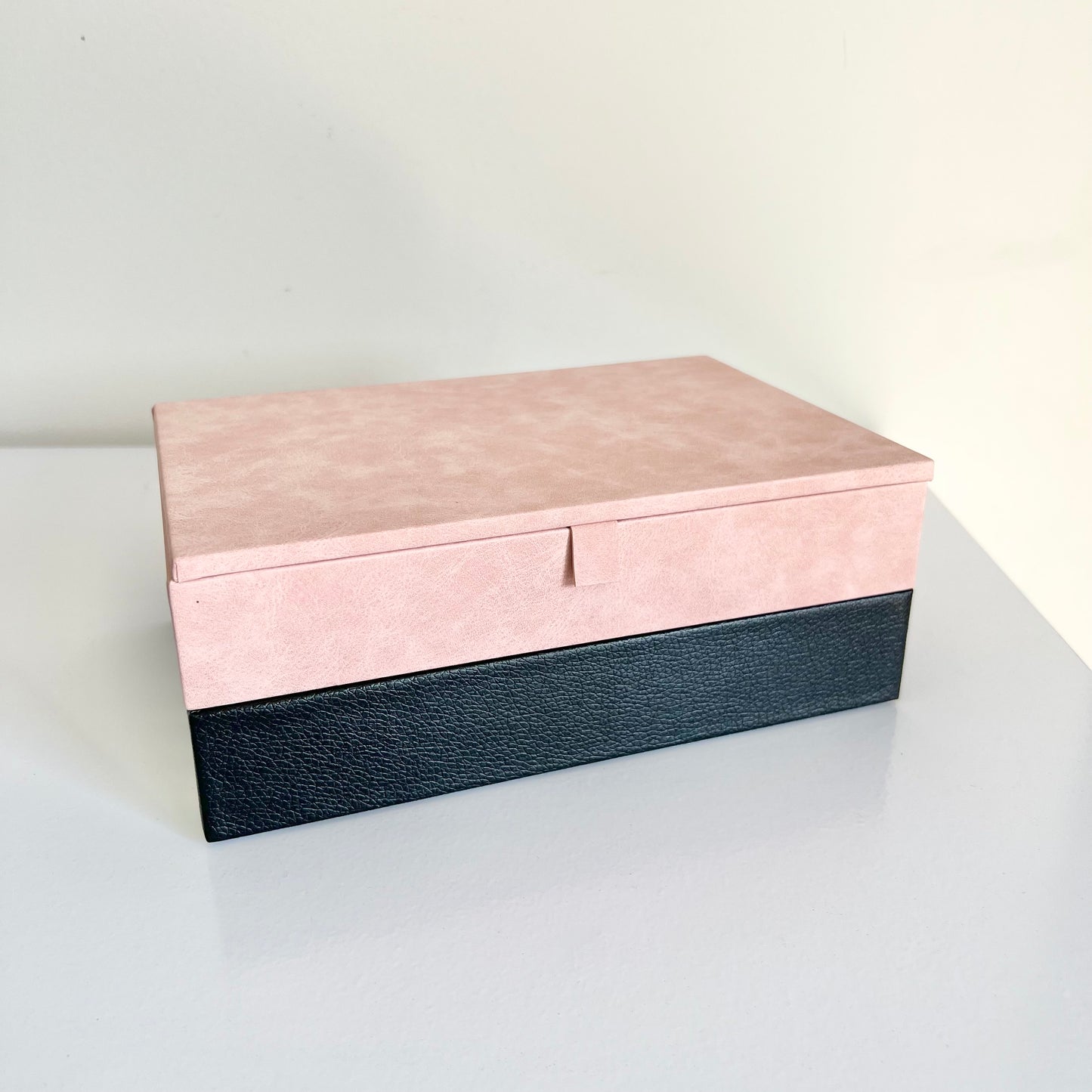 Jewellery box with engraved name