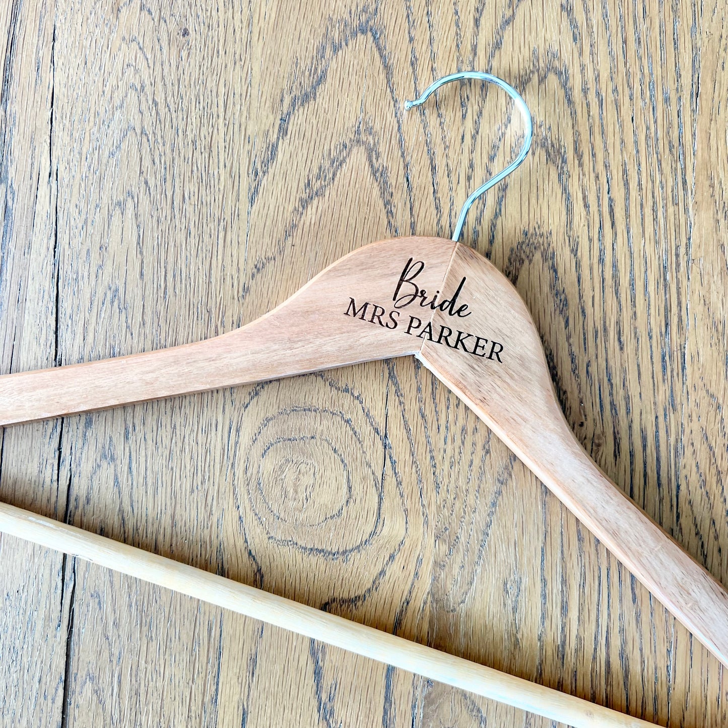 The Michelle hanger - Hello Sunday Ltd