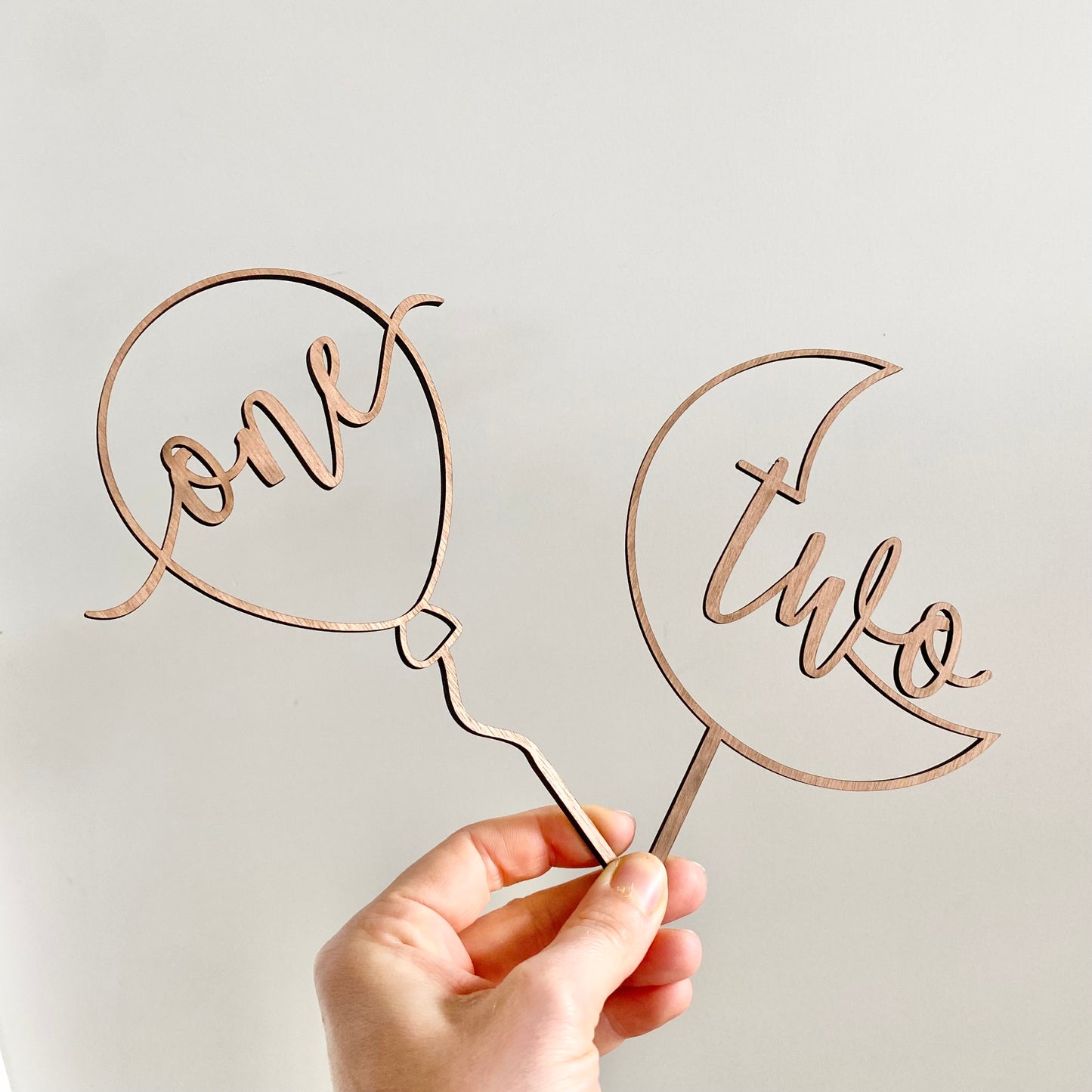 One balloon topper