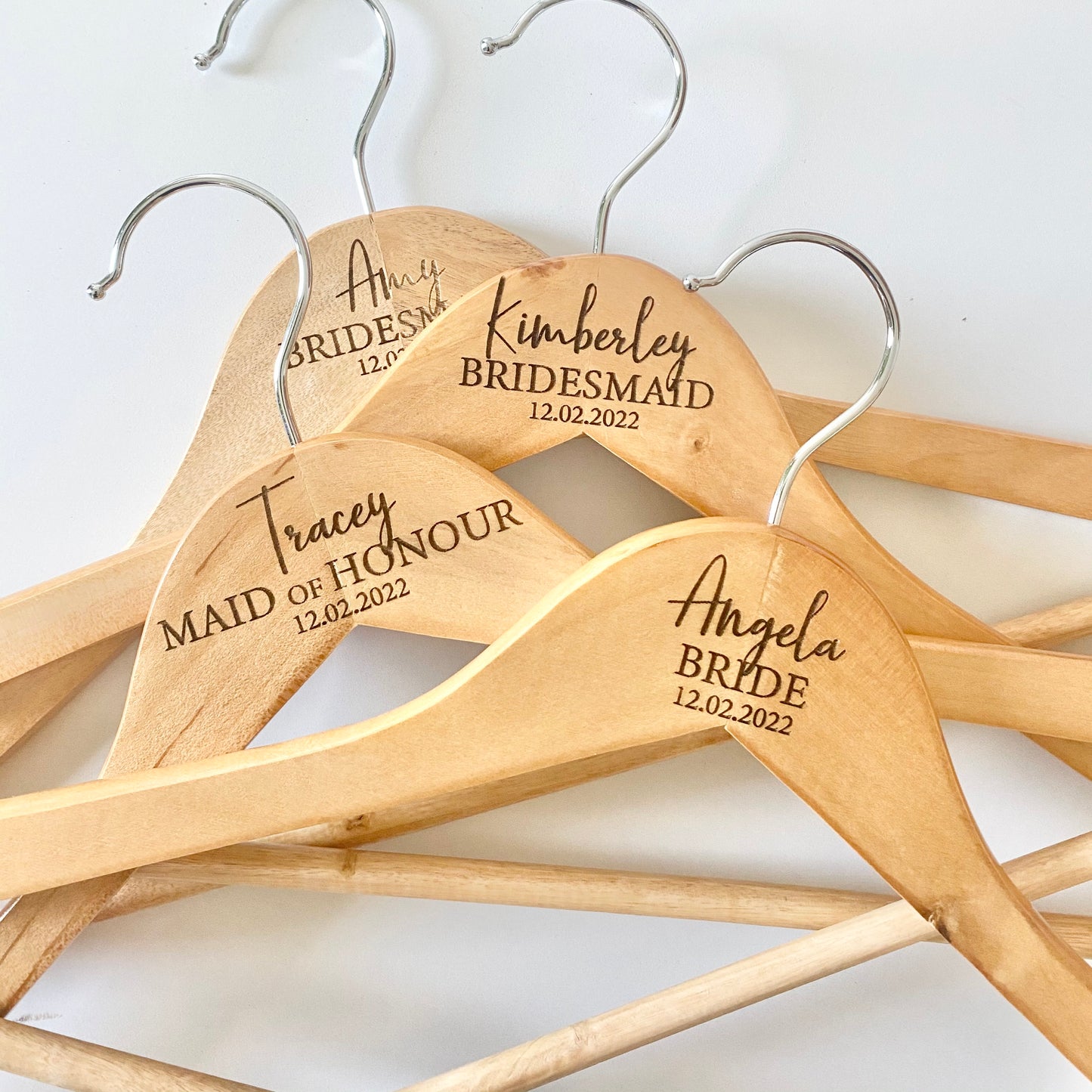 The Michelle hanger - Hello Sunday Ltd