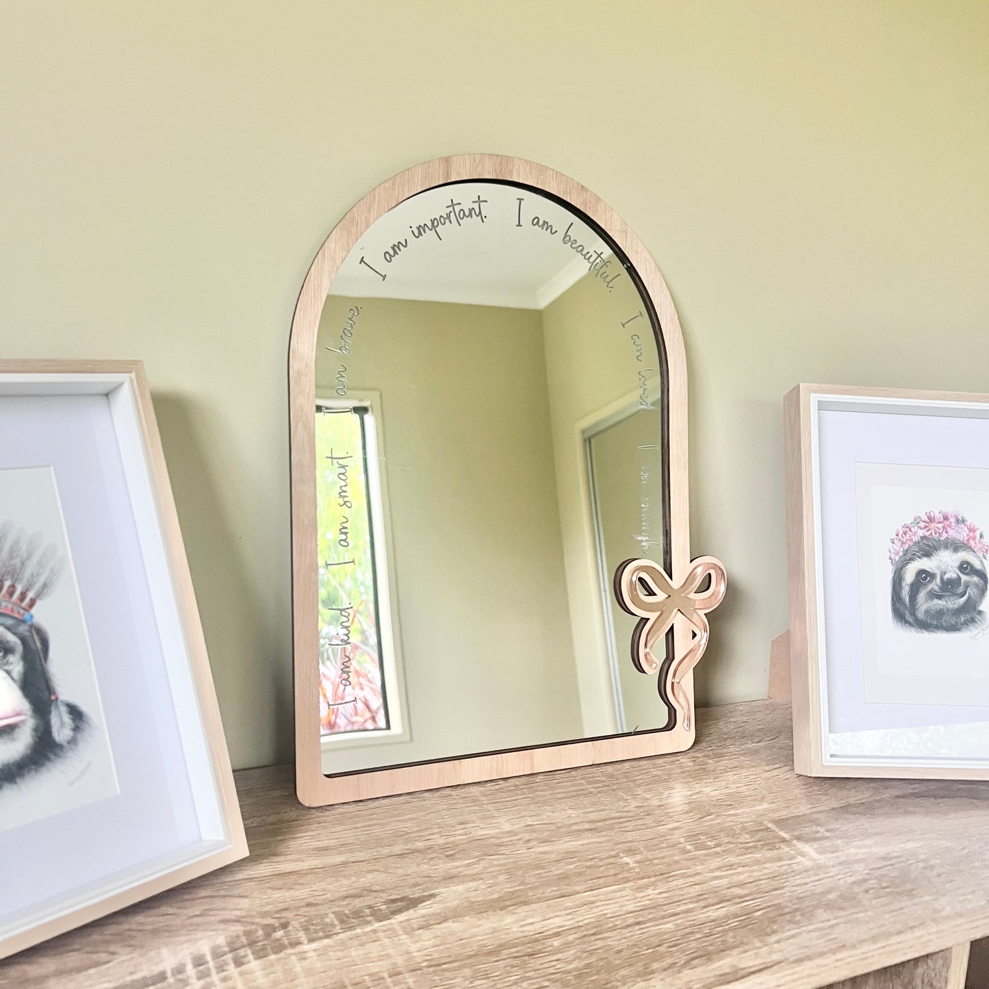 Affirmation Mirror – Bow
