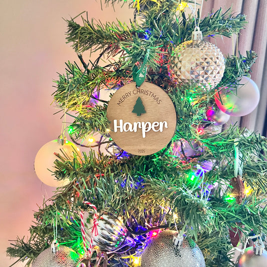 Round Name decoration