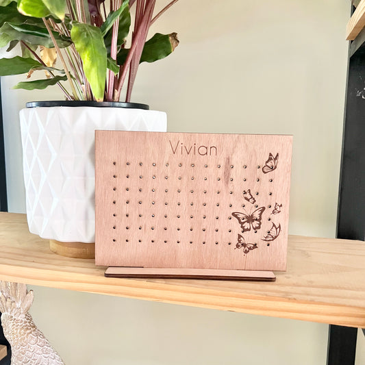 The Sammie earring holder