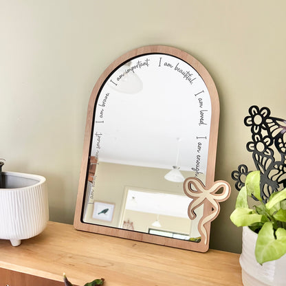 Affirmation Mirror – Bow