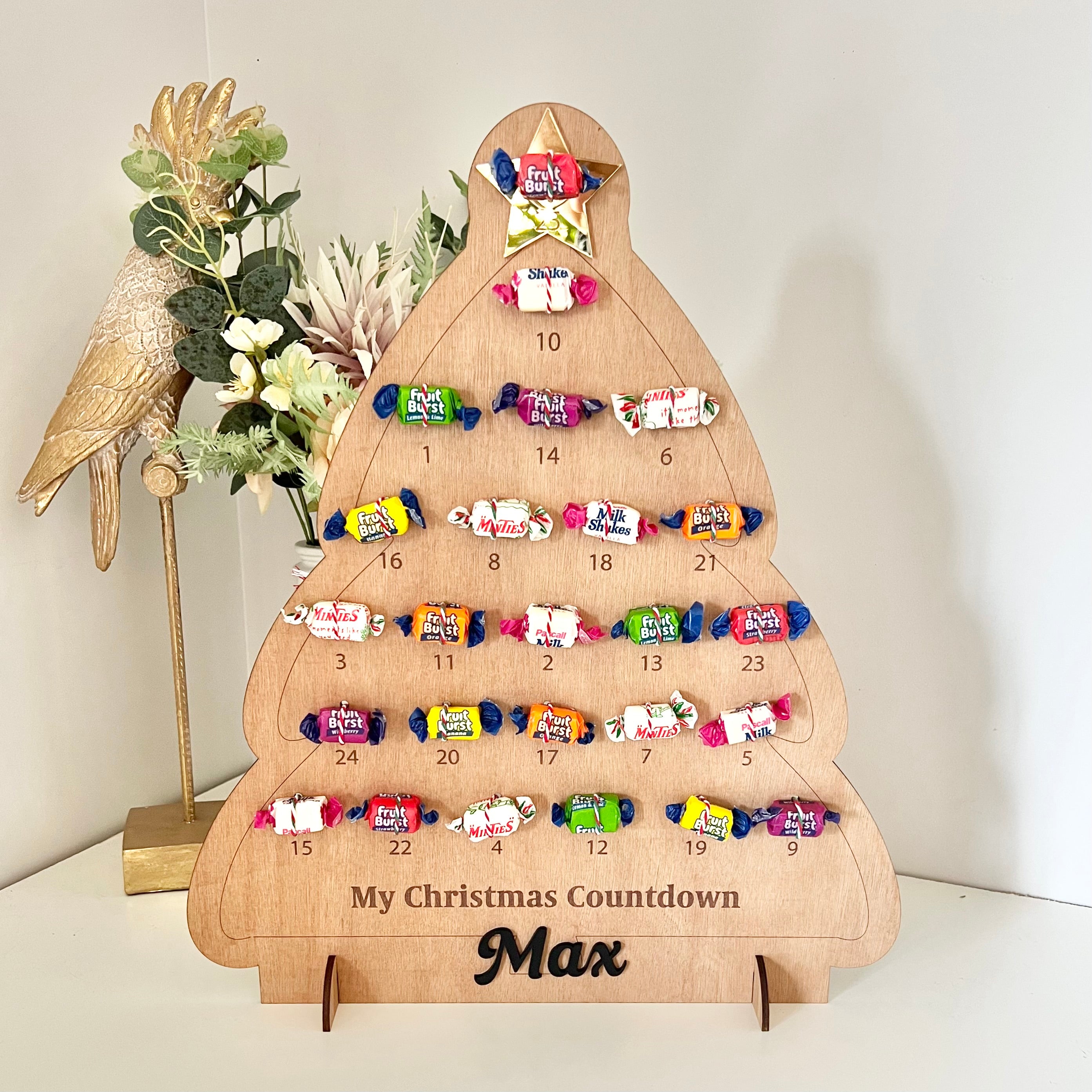 Lolly Advent Calendar Hello Sunday Ltd lolly-advent-calendar-hello-sunday-ltd