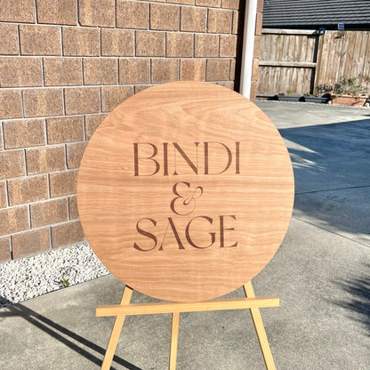 Business signage in wood - Hello Sunday Ltd