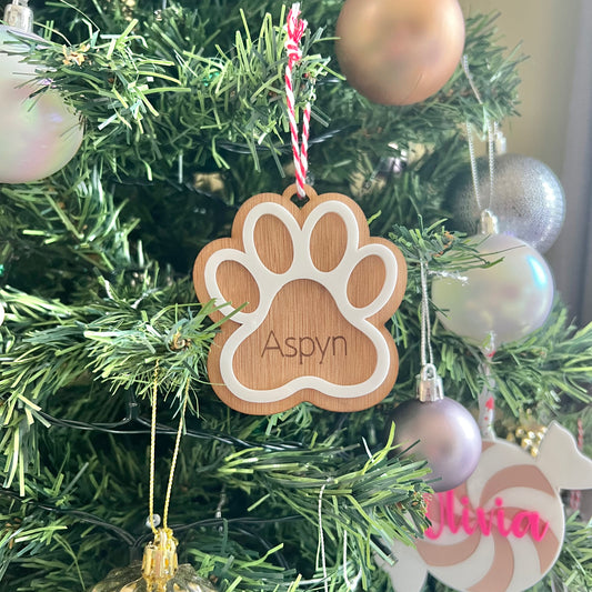 The Aspyn pet decoration