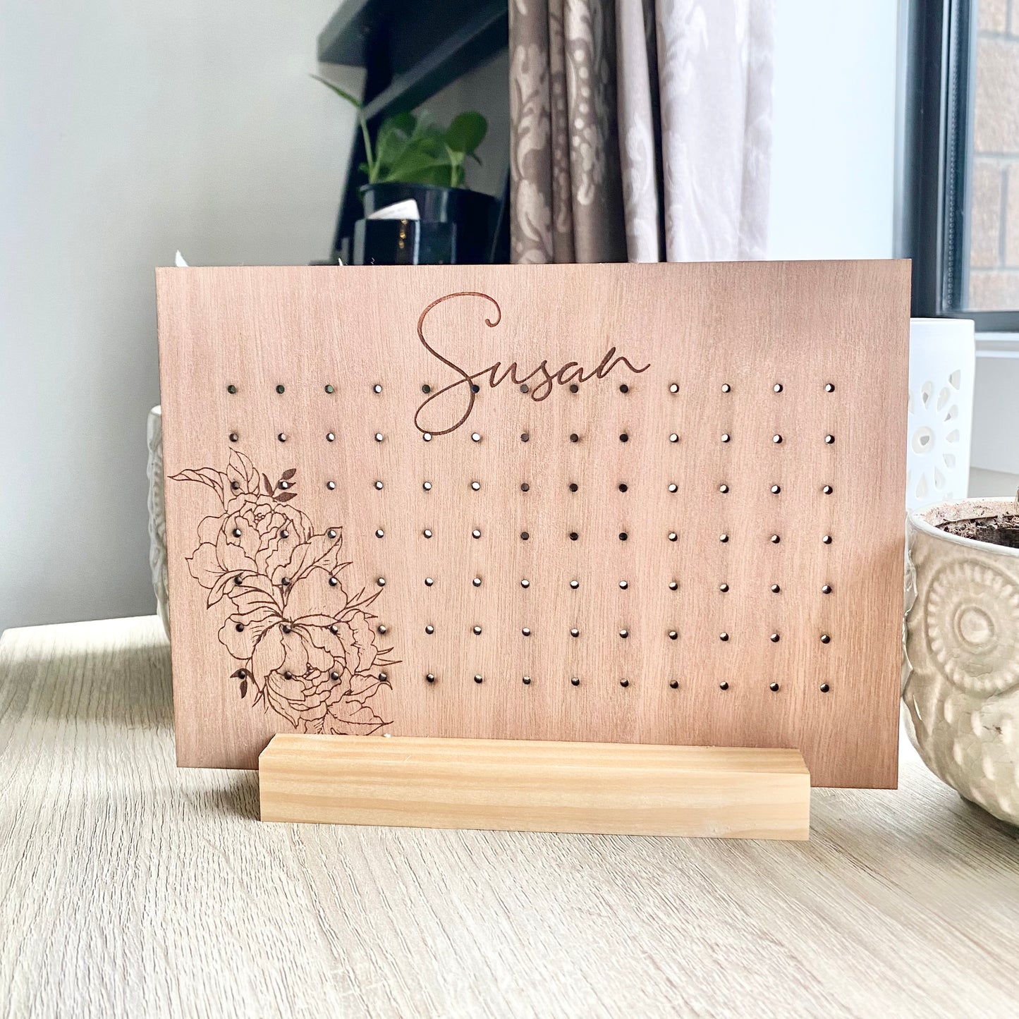 The Susan earring holder