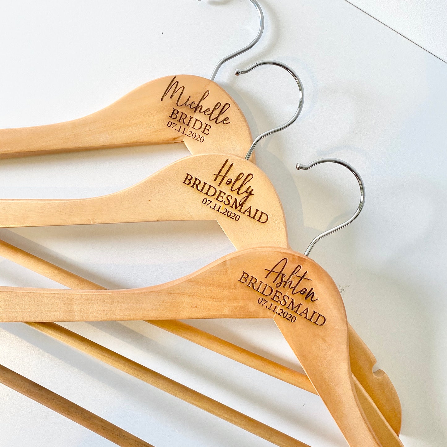 The Michelle hanger - Hello Sunday Ltd