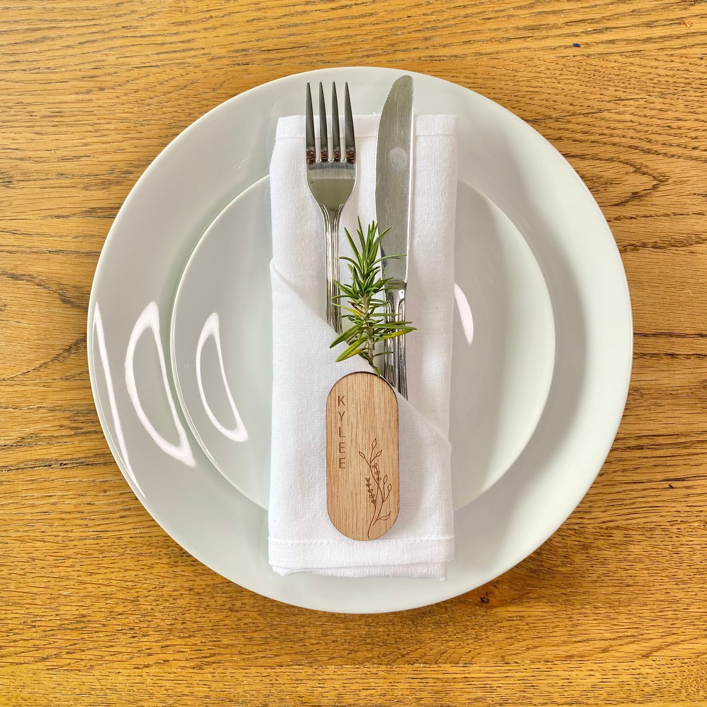 Wooden place setting- vertical