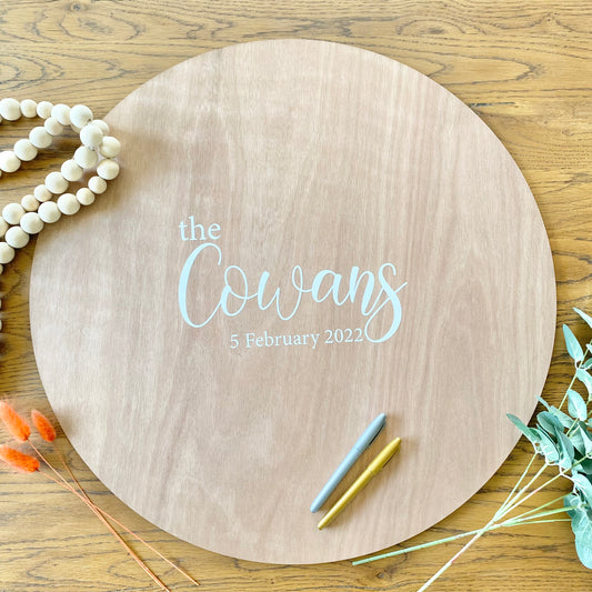 Guest book signing board in wood - with decal